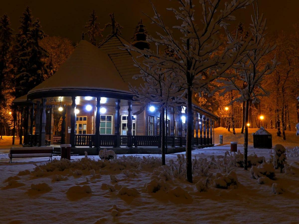 Dom Goscinny Orange Wysowa-Zdrój Exterior foto